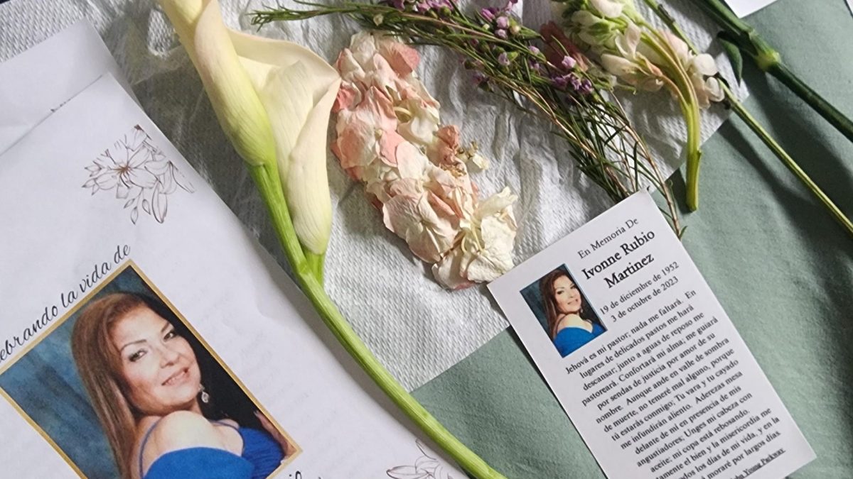 Simple Tips For Preserving Funeral Flowers