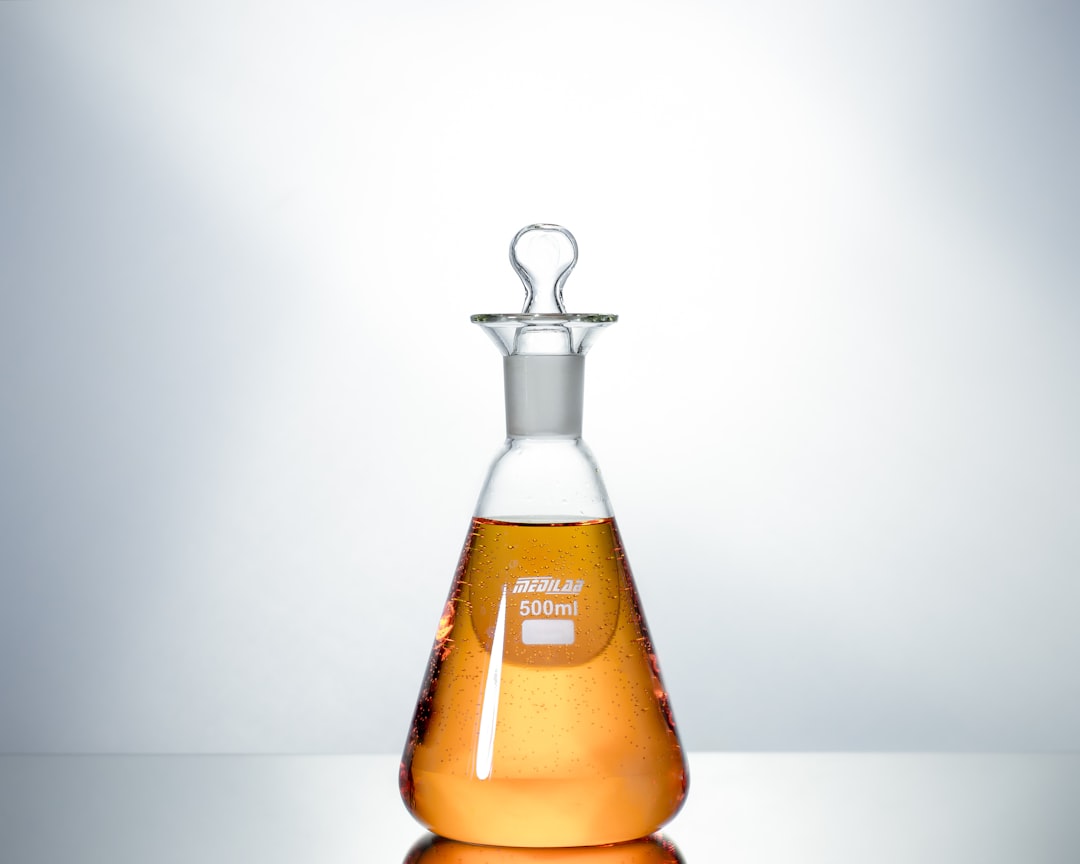 synthetic urine